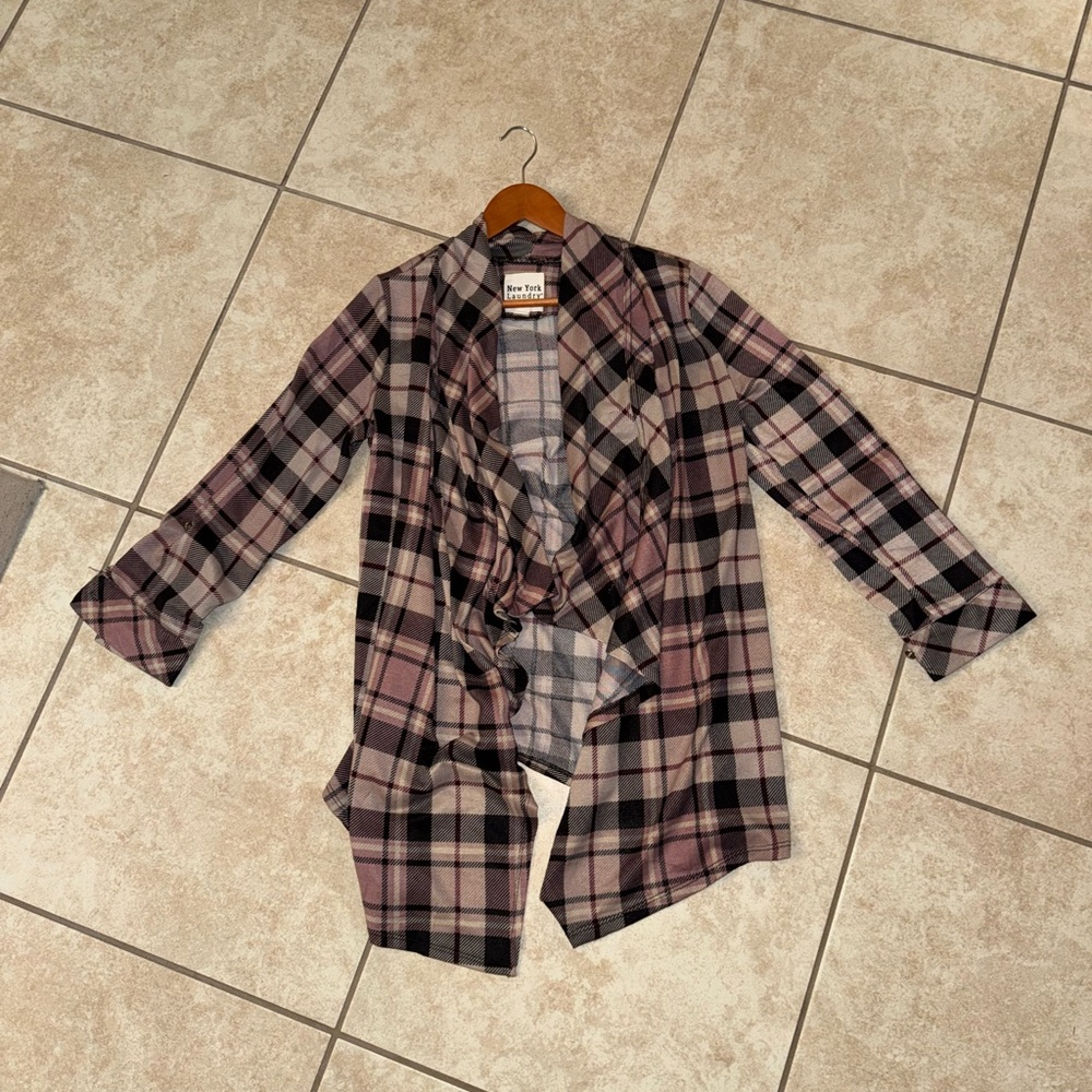 New York Laundry Vintage OG Plaid Black Red Pink Long Sleeve Button Up Shirt